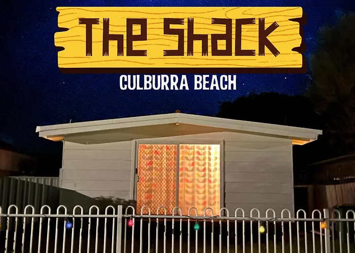 The Shack Culburra Beach- Retro Cool Location Pool Table Tiki Bar